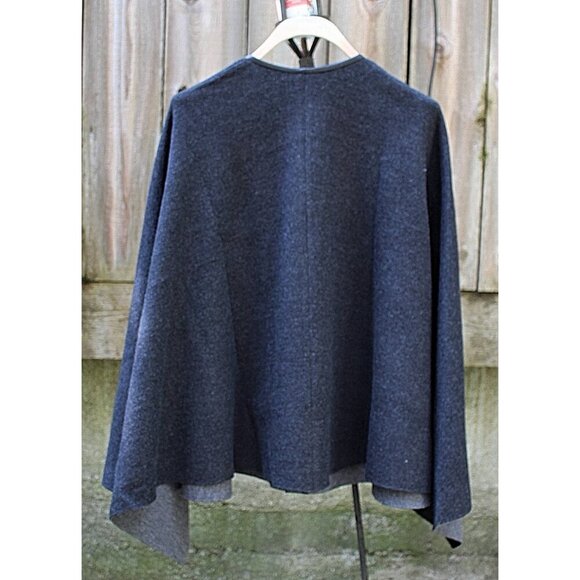 New w/Tags Eileen Fisher -Leather Trim Front Felted Merino Snap Front Cape, M/L - Picture 4 of 14